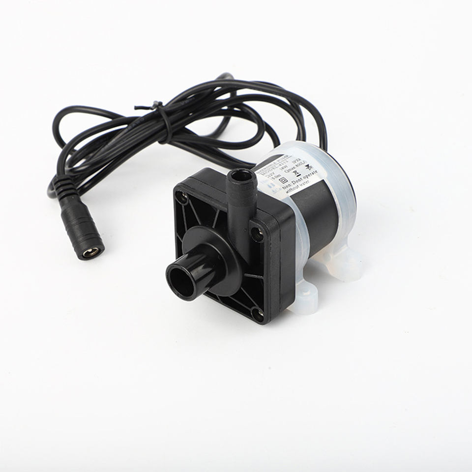 Vandens šildytuvas Vandens siurblys